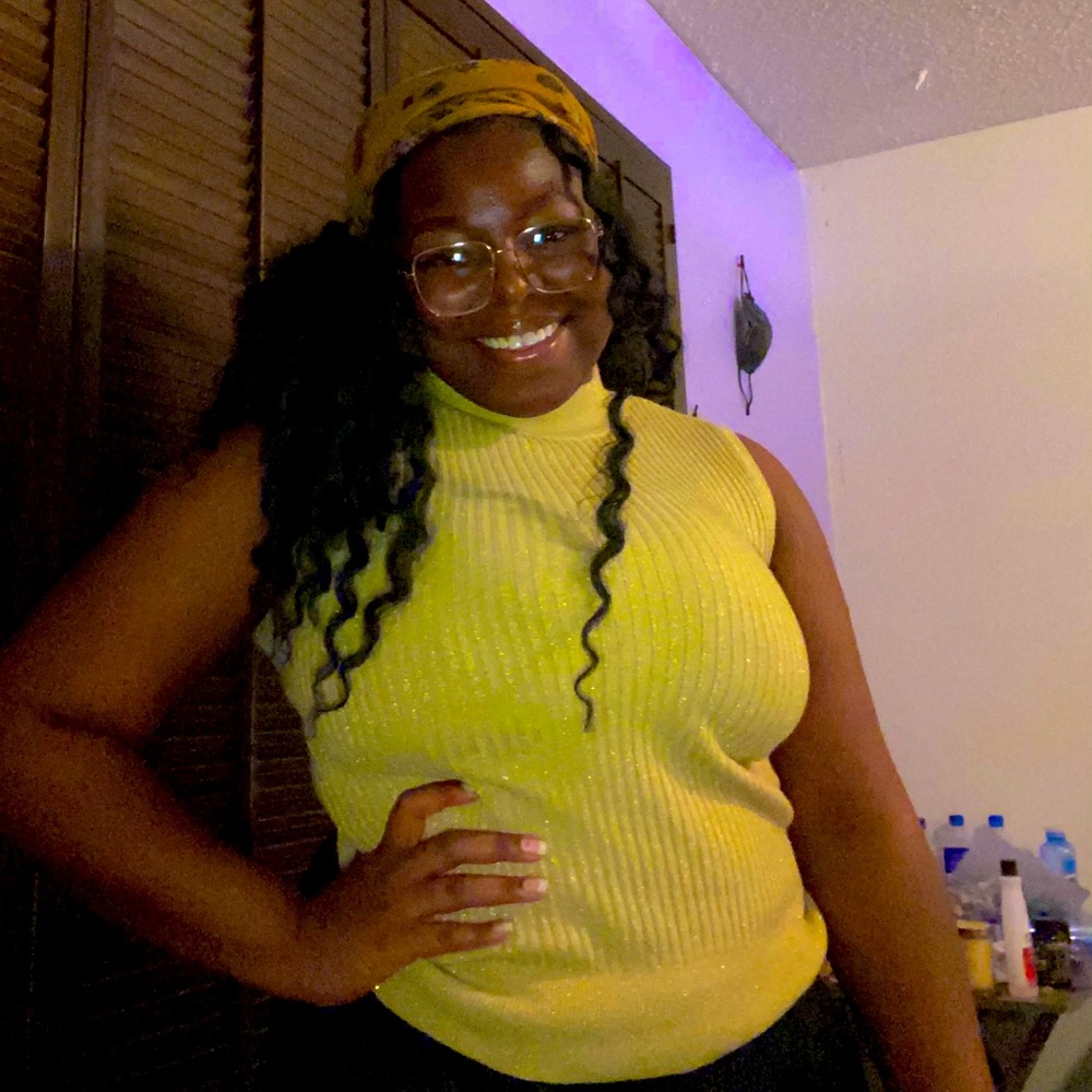 Gold Sleeveless Turtleneck